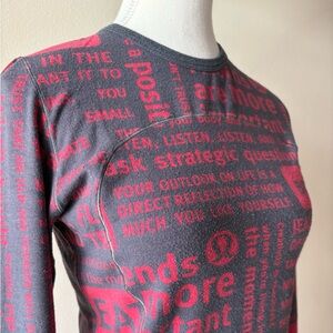 Sz6 Vintage Lululemon Manifesto Print Long Sleeve shirt